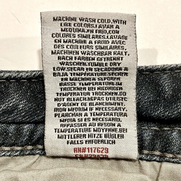 MEK Denim St. Petersburg Cigarette Jean, Size 29W x 34L, very good preowned con. - Picture 10 of 11